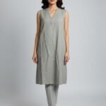 Elegant Sleeveless Kurti